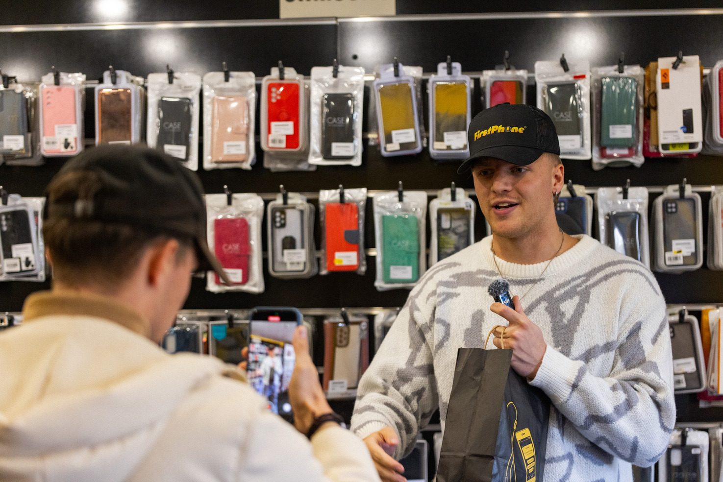 Zwycięzca i zespół FirstPhone