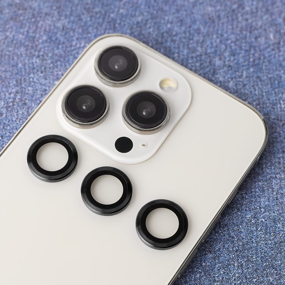 apple-iphone-17-kamera-vedo-uvegfolia-atlatszo-fekete-peremmel_3.jpg