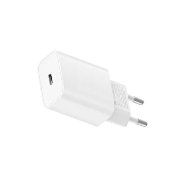 xiaomi-20w-fast-charging-usb-c-halozati-gyorstolto-feher-bhr08m8eu_3.jpg