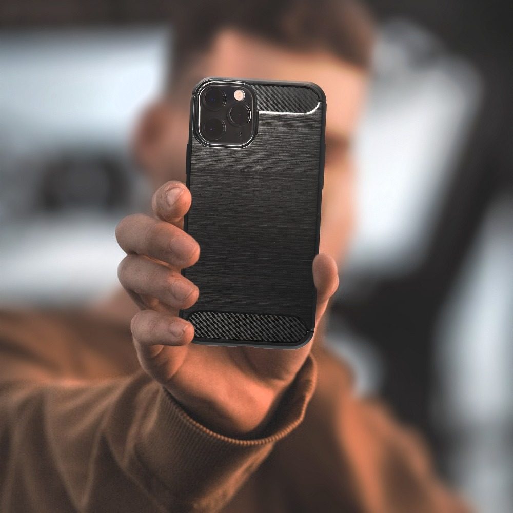 apple-iphone-13-61-forcell-carbon-hatlap-tok-fekete_4.jpg